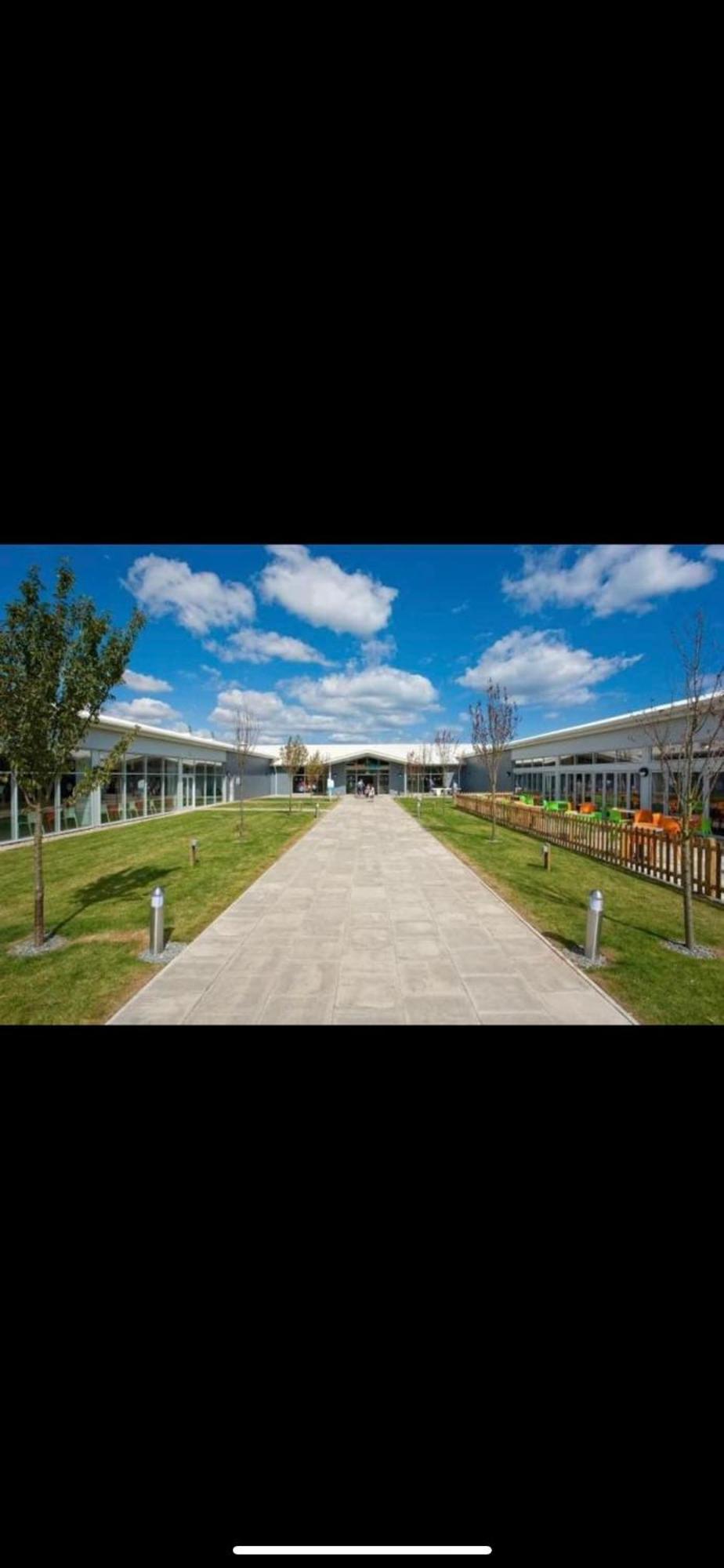 N28 Chill Place Minimum Of 2 Nights At At All Times Please Be Aware Passes Must Be Purchased From Reception Seperately Costs Dependant On Stay Tunstall  Exterior photo